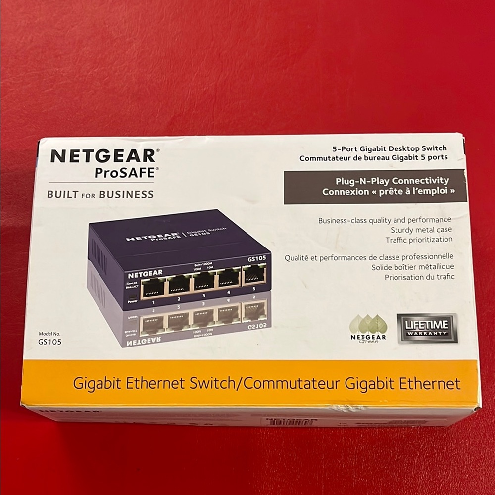NETGEAR ProSAFE 5-Port Gigabit Ethernet Switch - White and Black
